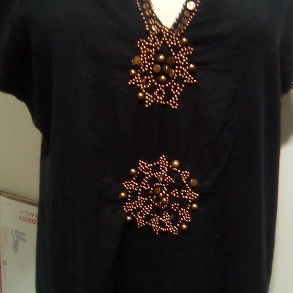 Black Bronze Beaded Raviya Short Sleeve Tunic - Picture 3 of 15